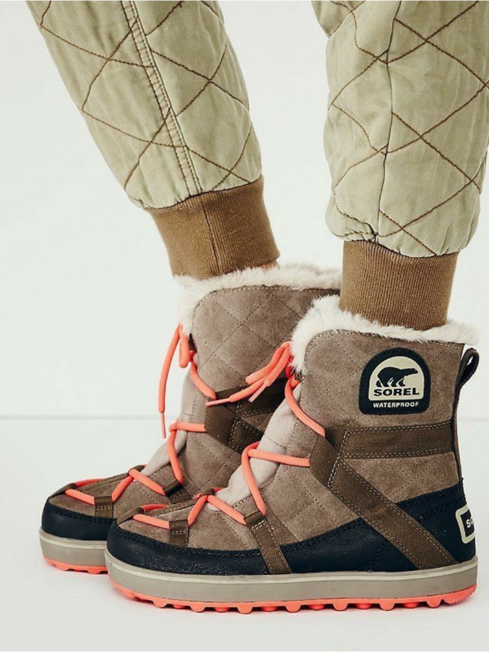 Sorel Women's Glacy Explorer Shortie Waterproof 7.5